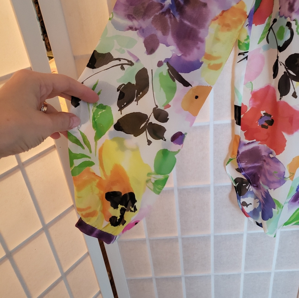 Lauren Ralph Lauren Colorful Floral Blouse NWT Sz S - Picture 2 of 9